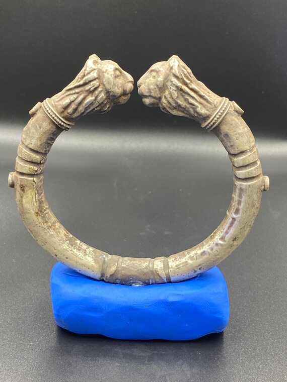 Very beautiful Ancient silver Greek bangle