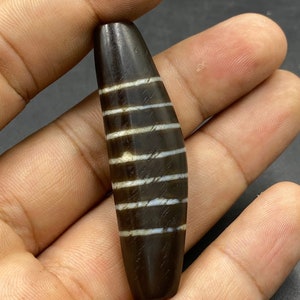 Alte antike tibetische Dzi Achatperle in 7 Streifen Perlenanhänger