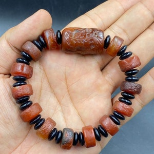 Very beautiful old antique natural carnelian bead bracelet