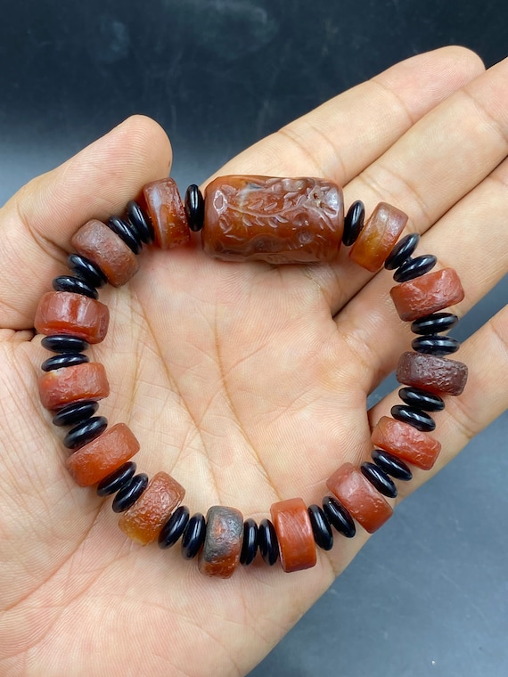Very beautiful old antique natural carnelian bead… - image 1