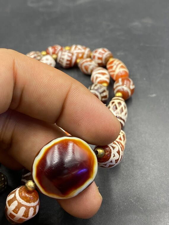Wonderful Old Ancient Natural Etched Carnelian Bead With