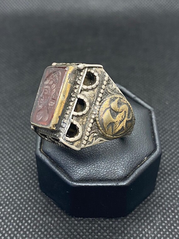 希少！古代ローマ皇帝のカーネリアンの印章付き銀製リング（インタリオ