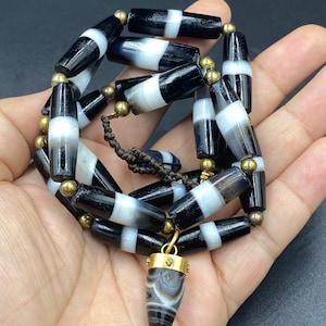 Natural old antique banded agate beads with genuine 18k gold pendent natural agate old