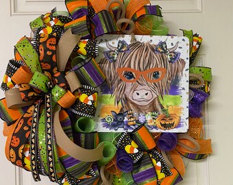 Halloween Highland Cow Wreath, Halloween Wreath, Cute Cow Wreath, Halloween Door Decor