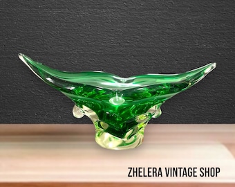 Green Glass Blown Bowl Heavy Glass  Centrepiece, Lip Shaped Blown Glass Dish, Mid Century Modern Coloured Glass Dish For Your Home Decor