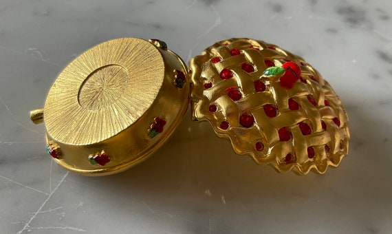 Rare Estée Lauder Cherry Pie Solid Perfume Compact - image 3