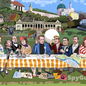 Könnte beinhalten: Eine Gruppe von Comicfiguren sitzt an einem langen Tisch mit einer gestreiften Tischdecke. Sie trinken Tee und genießen den Blick auf eine farbenfrohe Stadt im Hintergrund. Die Figuren sind alle unterschiedlich gekleidet und einige halten Tassen Tee oder Teller mit Essen in der Hand. Der Text "SpyGuysLifestyles" ist am unteren Rand des Bildes zu sehen.