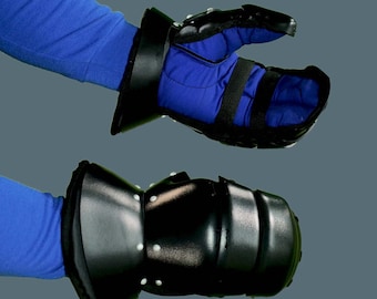 Plastic Mittens, Training Armor, Sparring Equipment, Plastic Gear for HMB, Buhurt, SCA, HEMA protection