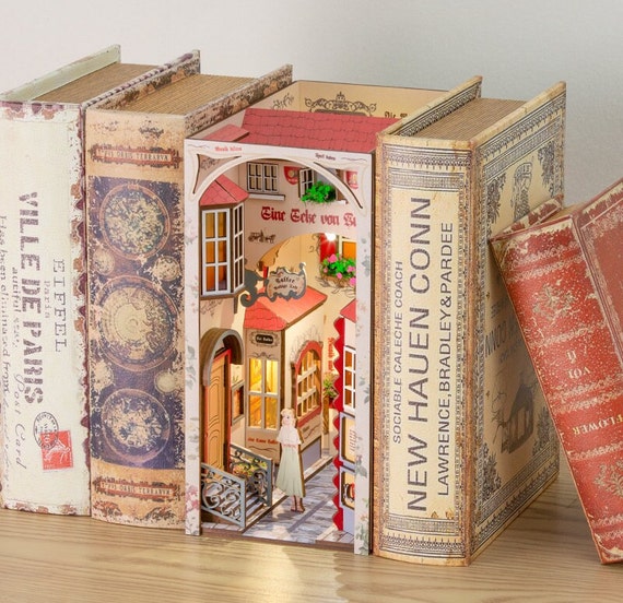 DIY Book Nook Kit, Romantic Town, Bookshelf Insert Decor With LED Light,  Miniature Dollhouse, Handmade Gift Ideas -  UK