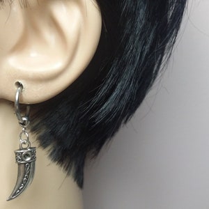 Silver horn earring Celtic horn dangle metal tusk clip-on symbol horn clip-on one horn amulet gift mini tusk dangle tusk clip-on non pierced