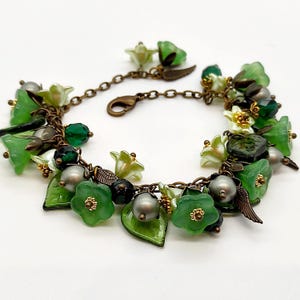 Green Flower Bracelet: Swarovski Pearls, Czech Glass, Antique Bronze