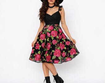 Adrianna Papell Dress Size 10 Black Floral Embroidered Whimsigoth Cocktail Party Wedding Guest
