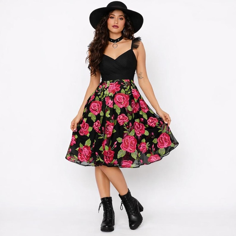 Adrianna Papell Dress Size 10 Black Floral Embroidered Whimsigoth Cocktail Party Wedding Guest image 1