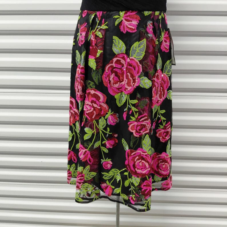 Adrianna Papell Dress Size 10 Black Floral Embroidered Whimsigoth Cocktail Party Wedding Guest image 8