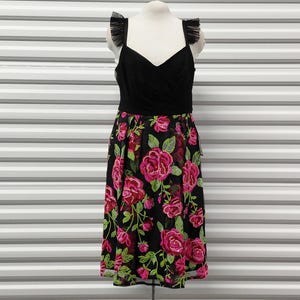 Adrianna Papell Dress Size 10 Black Floral Embroidered Whimsigoth Cocktail Party Wedding Guest image 3