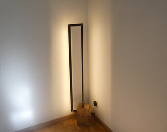 Floor lamp | Industrial | Dimmable | Light Sculpture | Modern design | LED | Light fixture | Oak