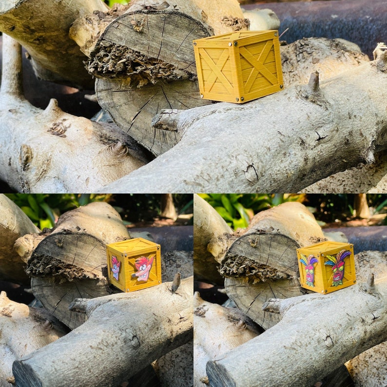 Crash Bandicoot  Wumpa Crate Classics Set Aku Aku Crate