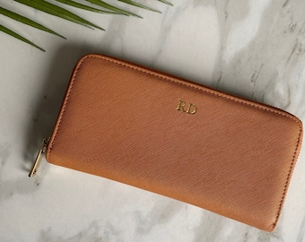 PERSONALISED TAN PURSE Zip around wallet Camel Tan Vegan Leather, Gold Zip Gifts for Her, monogram custom initials in gold or silver