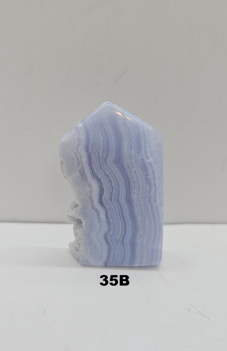 Line up picture of Blue Lace Agate Crystal Towers 35B