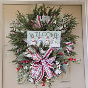 Snowman Welcome Wreath for Front Door, Christmas Snowman Wreath, Winter Holiday Wreath, Rustic Christmas Decor, Snowman Bow Wreath,