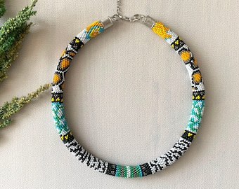 Boho Crochet Beaded Necklace: Multicolor Seed Bead Rope