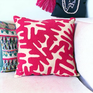 Handmade Punch Needle Pillow Cover: Psychedelic Pink Embroidered Cushion