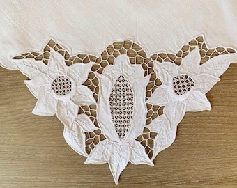 Vintage French Cutwork Table Topper: 1980s White Cotton Lace