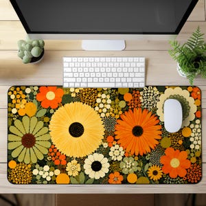 Retro blommig skrivbordsmatta, Yayoi Kusama-inspirerad musmatta XXL, musmatta med blommor i mitten av århundradet, vintage botanisk skrivbordsdekoration boho present