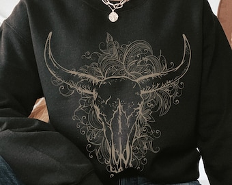 Felpa o cappuccio con teschio di toro in stile boho, maglione da rodeo da cowgirl, regali per le vacanze nel selvaggio West