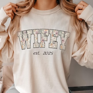 Floral Wife Long Sleeve Shirt, Comfort Colors®, Bride Shirt, Bridal Shower Gift, Honeymoon Shirt, Retro Bridal Tees, Newlywed Gift for Bride