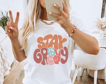 Camiseta Stay Groovy, camiseta con estampado del símbolo de la paz, camiseta Boho Positive Vibes, camiseta hippie linda