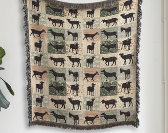 Coperta tessuta neutra di capra, arredamento da fattoria Cottagecore, coperta in cotone patchwork floreale, regalo per la nuova casa, regali di capra