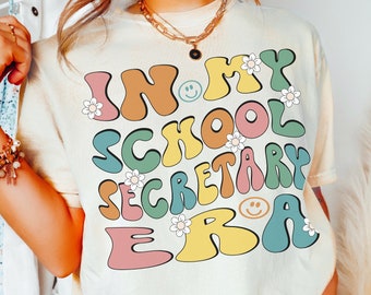 Chemise de l'époque des secrétaires d'école, Comfort Colors®, t-shirt de secrétaire d'école rétro, chemises d'équipes de groupes scolaires, chemise de rentrée scolaire, cadeau de secrétaire