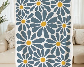 Daisy Velveteen Plush Blanket, Modern Boho Flower Botanical Throw, Floral Bedding, Girls Room, Dorm Room Decor, Flower Blankets, Daisy Gifts