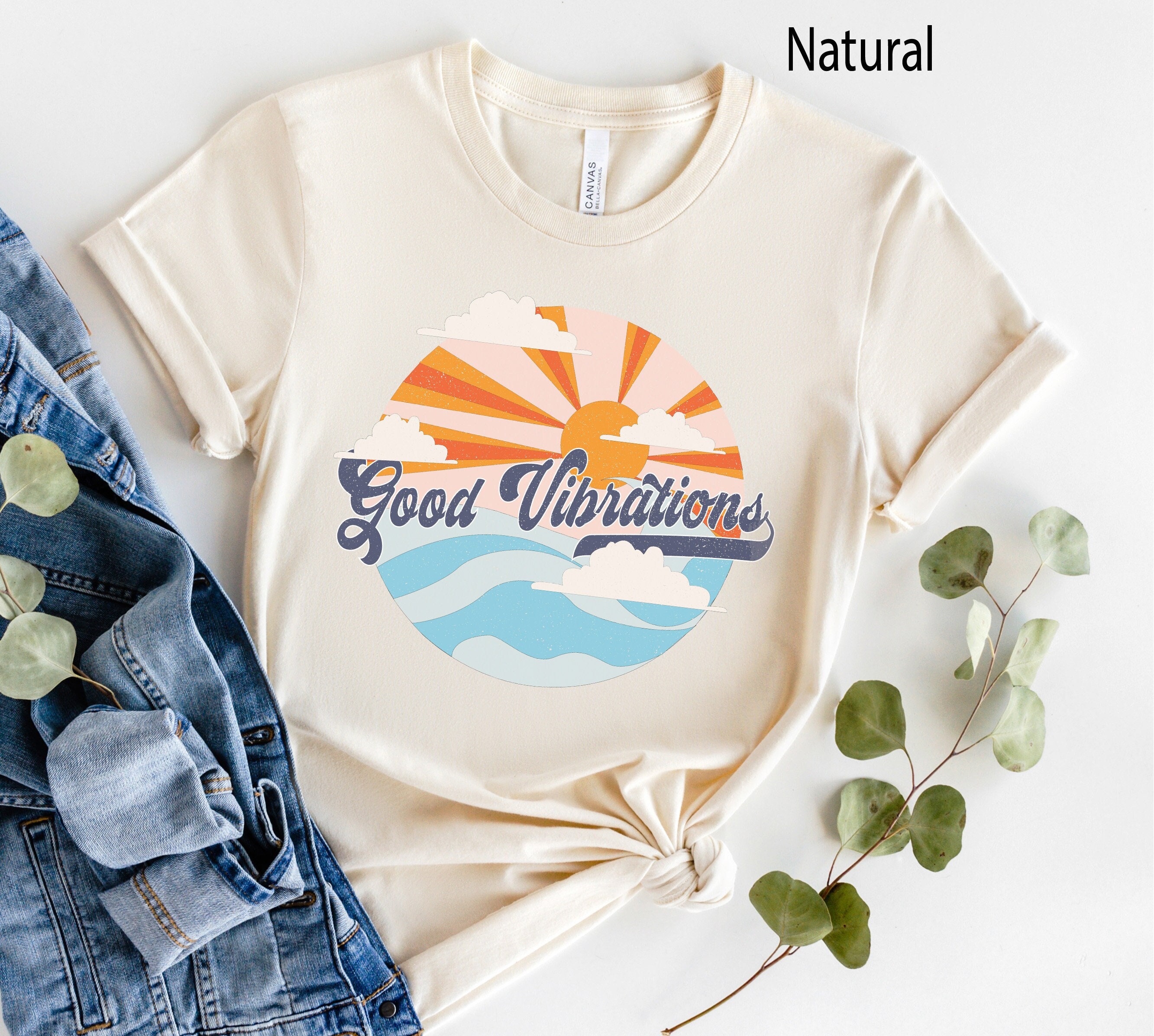 Vintage Beach Shirt, Beach Tee, 70s Clothing, Retro Beach Tees
