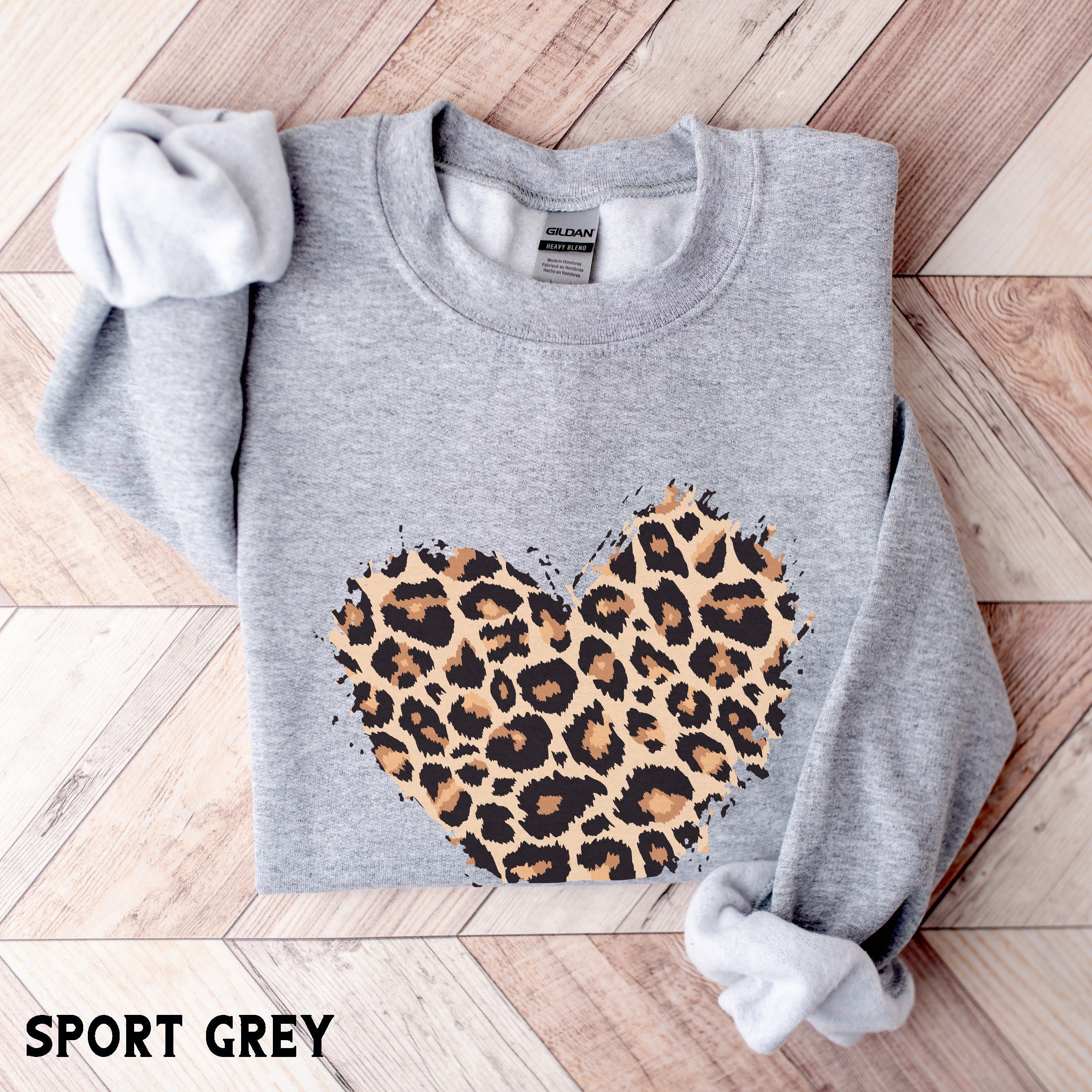 スウェット・トレーナー [GRAVER]Heart Leopard Embroidery Half Zip-Up Clip Sweatshirt GRAVER】heart leopard embroidery half-up clip sweatshirt
