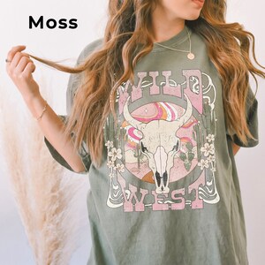 Women's Vintage Cow Skull Graphic Tee - Western Country Music T-Shirt, Brown, XX-Large