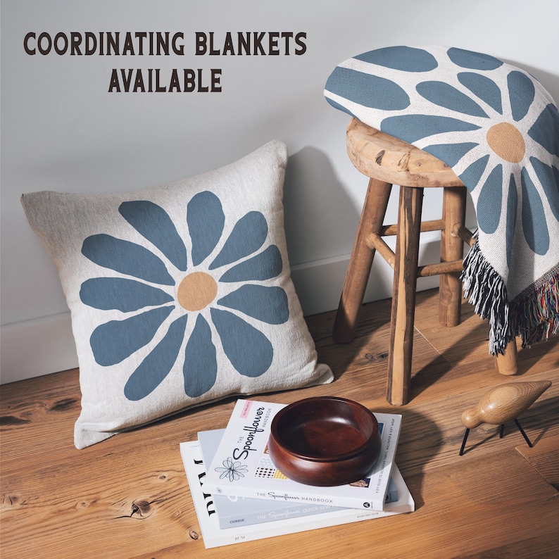 Floral Woven Pillow - Thumbnail 4