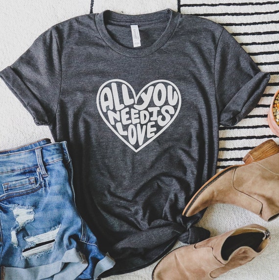 Women's Vintage Heart Graphic T Shirt, Hippie Clothes, Hippie