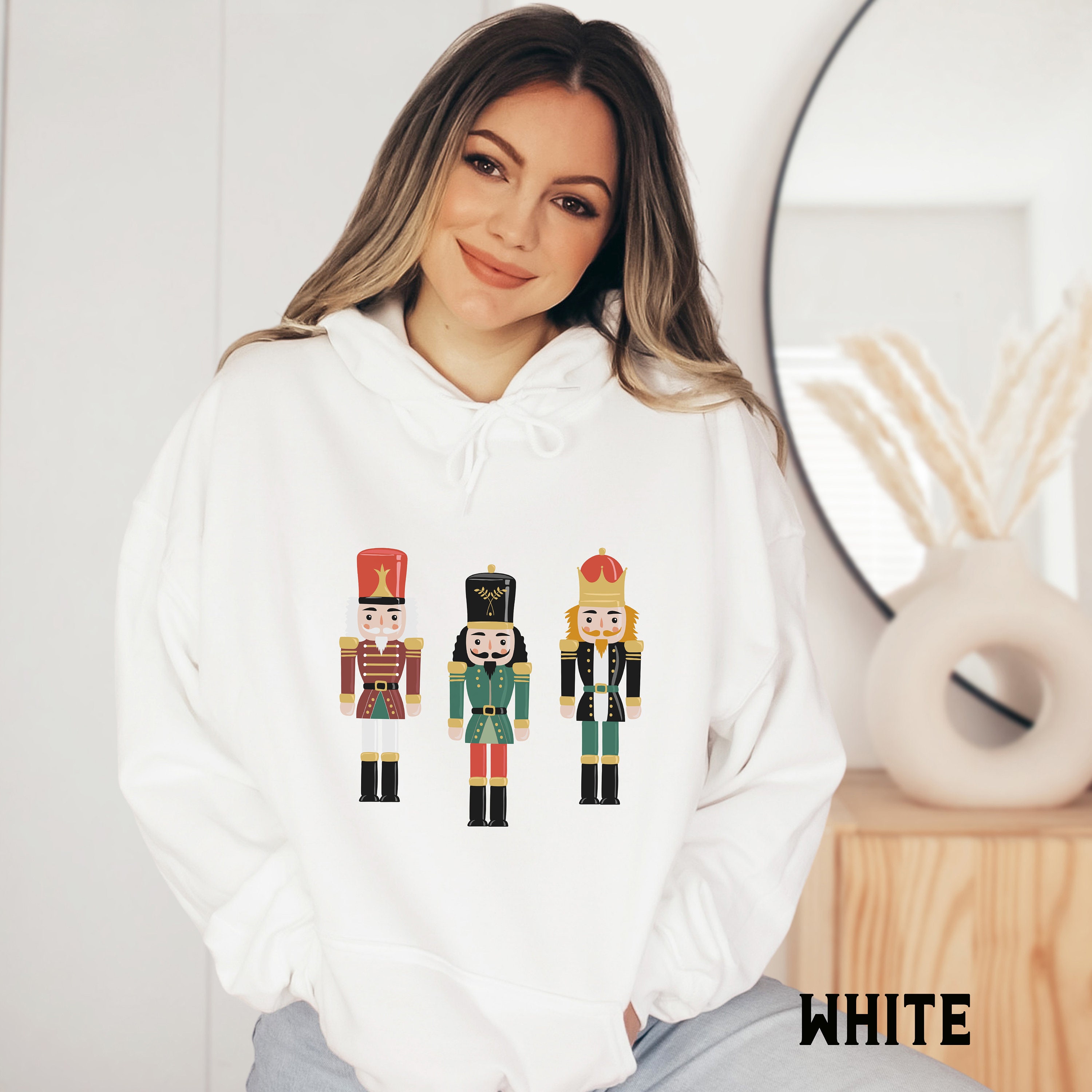 Felpa natalizia Schiaccianoci, Felpa con cappuccio natalizia Schiaccianoci, Maglione da balletto Schiaccianoci, Girocollo natalizio unisex per donna o uomo - Italia