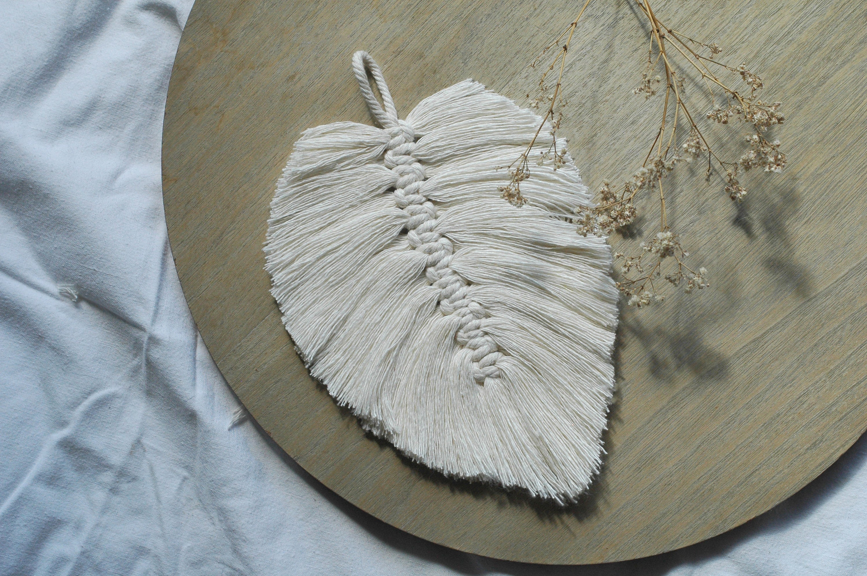 Plume en Macramé - Décoration Bohème Chic Murale Coton Wall Hanging Feather