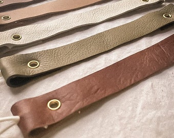 Leather pacifier strap/pacifier chain