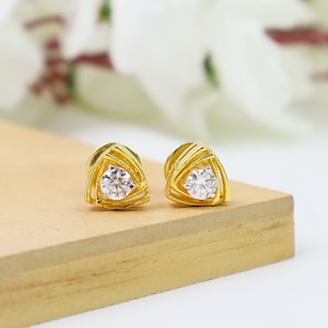 4.5mm Round Cut Moissanite Diamond Solitaire Triangle Earrings, 925 Sterling Silver, Gold Earrings, Silver Earrings for Her, Christmas Gift