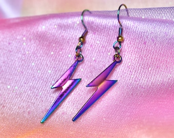 Regenboogbliksem oorbellen, iriserend silhouet, lichtgewicht sieraden, retrowave-esthetiek, schattig minimalistisch cadeau