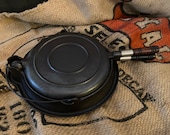 Wagner Sidney-O 9 Waffle Iron w Base