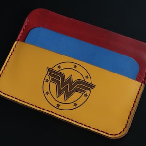 minimalistisches Portemonnaie, Wonder Woman, Personalisiertes Portemonnaie, Leder, handgefertigt