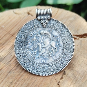 Noorse replica&#39;s van bracteaten, middeleeuwse Viking-bottels, oude bracteate SCA sieraden, cadeauhanger Amerikaanse goden