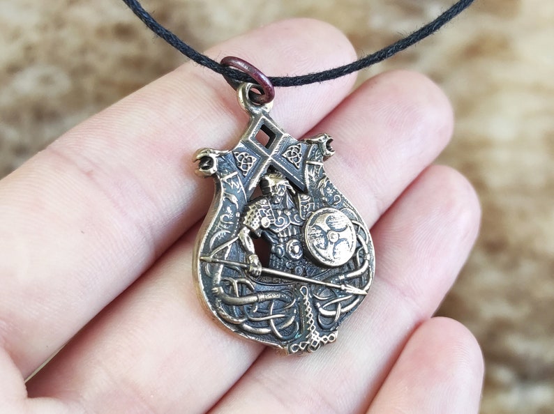 Medieval Warship Drakkar Pendant Bronze Longship Necklace with Vikings Odal Rune Scandinavian Dragon Boat Amulet Kievan Rus Ship Keychain