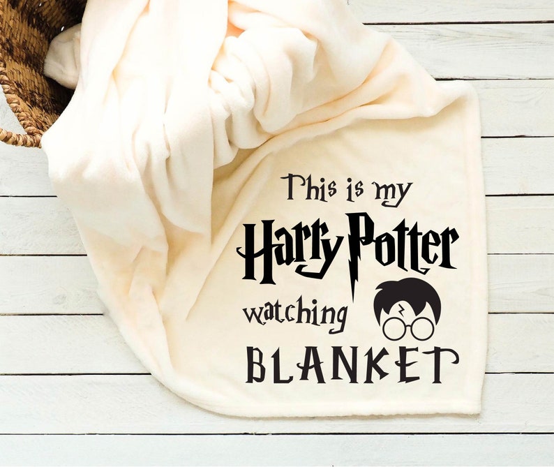 Harry Potter Watching Blanket SVG / Harry Potter SVG ...