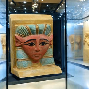 Handcrafted Hathor Pharaonic Statue - Authentic Egyptian Stone Art - Unique Decorative Sculpture